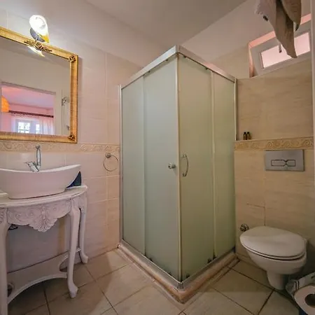 Mor Salkim Konagi מלון